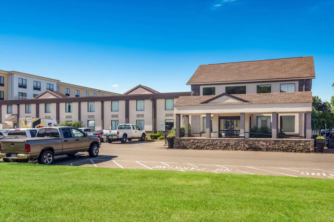Best Western Dutch Valley Inn New Philadelphia Ngoại thất bức ảnh